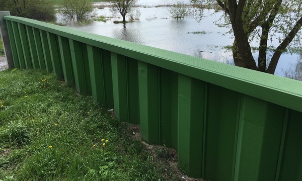 Farba antykorozyjna do larsenów budowlanych